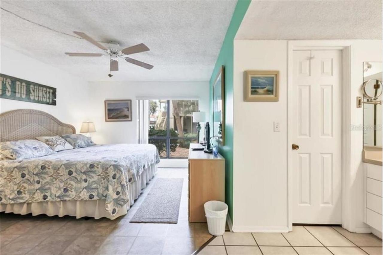 Siesta Key Escape Ground Floor Steps To Heated Pool And Free Trolley Apartment Екстериор снимка