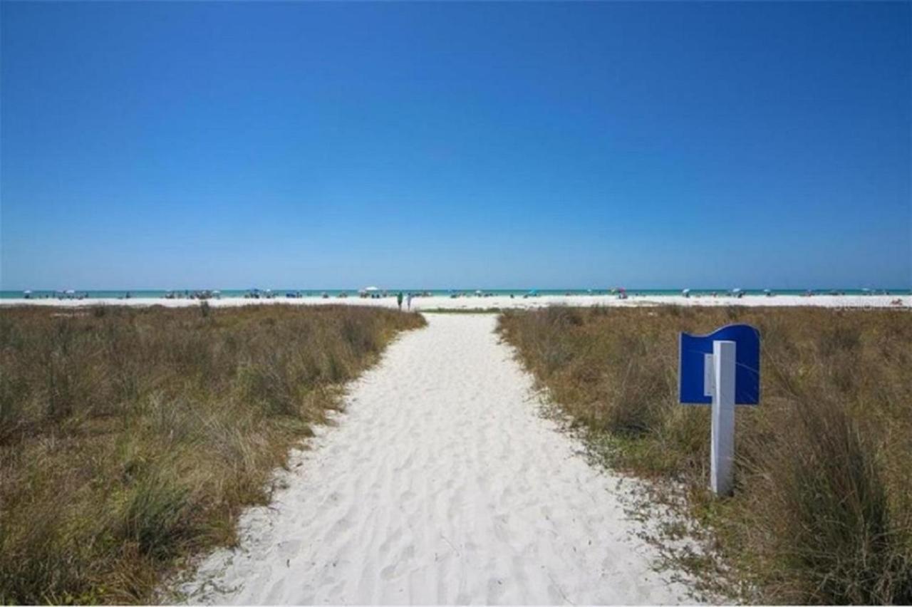 Siesta Key Escape Ground Floor Steps To Heated Pool And Free Trolley Apartment Екстериор снимка